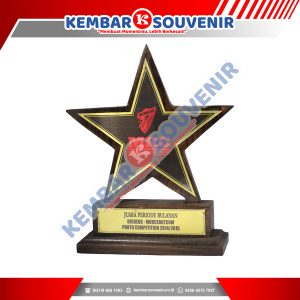 Trophy Akrilik Indofood Sukses Makmur Tbk