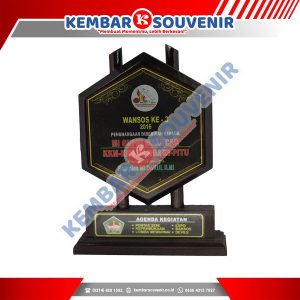 Contoh Plakat Piala DPRD Kabupaten Natuna