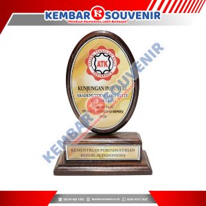 Souvenir Akrilik Badan Pengembangan Wilayah Surabaya - Madura