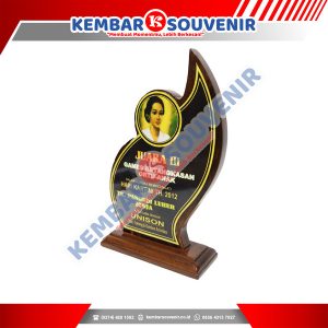 Souvenir Wayang Kulit MNC Kapital Indonesia Tbk