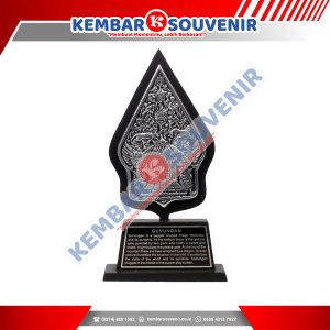 Contoh Trophy Akrilik Kabupaten Jayawijaya