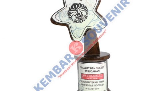 Cinderamata Marmer DPRD Kabupaten Lampung Tengah