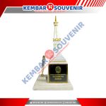 Trophy Akrilik Badan Pengkajian dan Pengembangan Perdagangan Kementerian Perdagangan