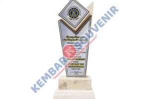 Contoh Plakat Kayu DPRD Kabupaten Labuhanbatu Selatan