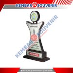 Contoh Trophy Akrilik Erajaya Swasembada Tbk