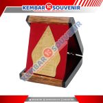Plakat Akrilik Kotak Keramika Indonesia Assosiasi Tbk
